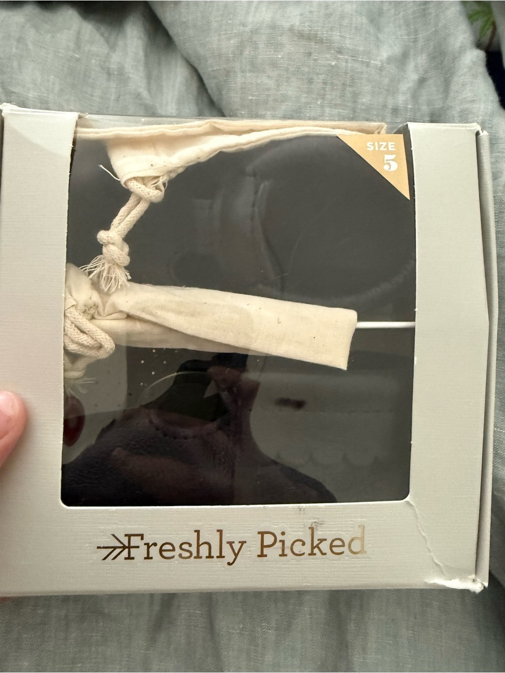 Freshly Picked Cream Drawstring Shoe Bag